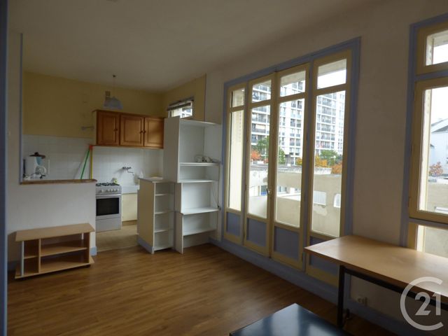 Appartement F1 à louer - 1 pièce - 26.81 m2 - TOURS - 37 - CENTRE - Century 21 Agence Grand Sud