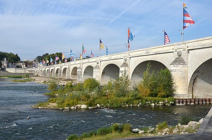 Tours-Loire