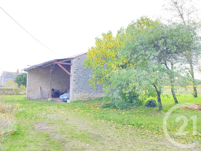 Afficher la photo en grand immeuble à vendre - 180.0 m2 - MONTLOUIS SUR LOIRE - 37 - CENTRE - Century 21 Agence Grand Sud