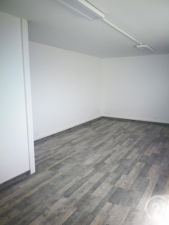 terrain à louer - 1000.0 m2 - CHAMBRAY LES TOURS - 37 - CENTRE - Century 21 Agence Grand Sud terrain à louer - 1000.0 m2 - CHAMBRAY LES TOURS - 37 - CENTRE - Century 21 Agence Grand Sud