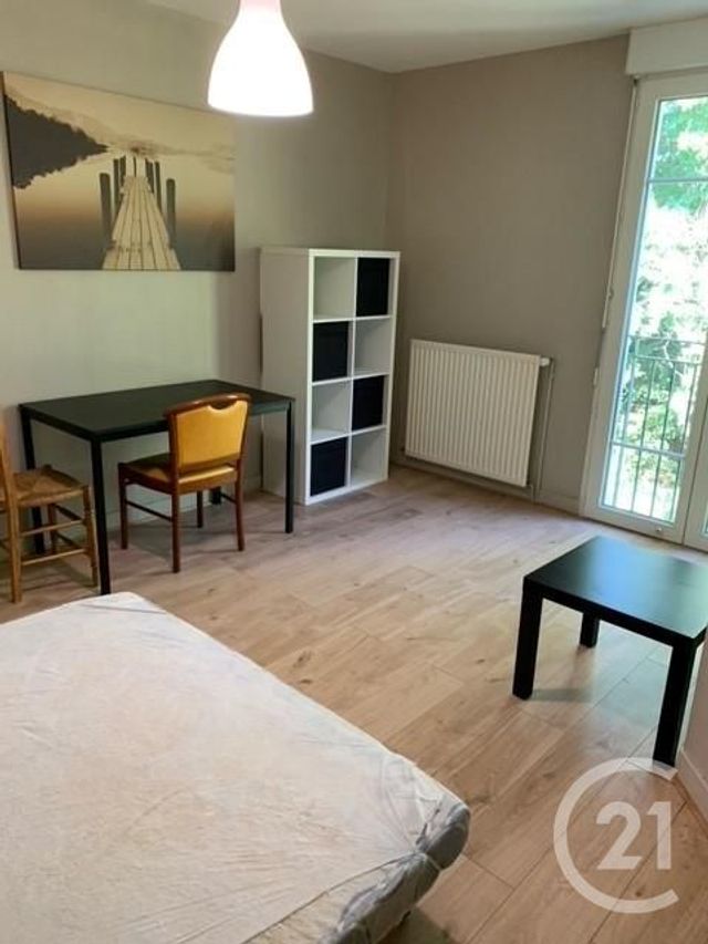 Studio à louer - 1 pièce - 21.0 m2 - TOURS - 37 - CENTRE - Century 21 Agence Grand Sud Studio à louer - 1 pièce - 21.0 m2 - TOURS - 37 - CENTRE - Century 21 Agence Grand Sud