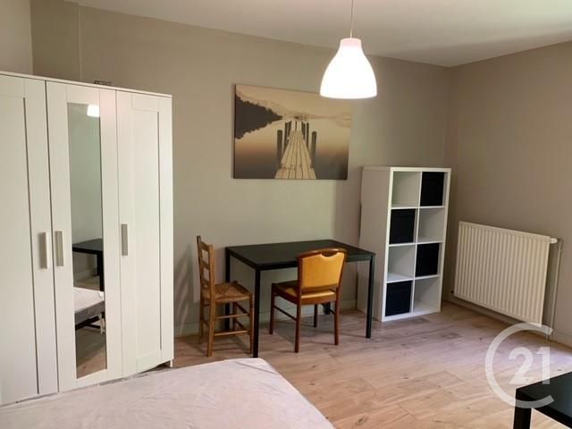 Studio à louer - 1 pièce - 21.0 m2 - TOURS - 37 - CENTRE - Century 21 Agence Grand Sud Studio à louer - 1 pièce - 21.0 m2 - TOURS - 37 - CENTRE - Century 21 Agence Grand Sud