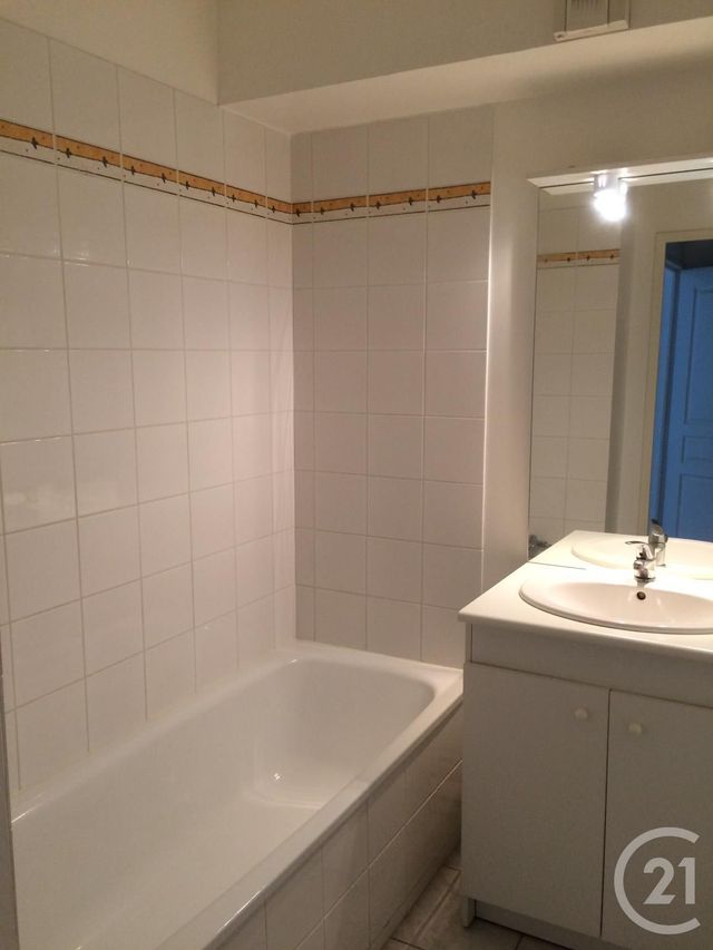 Appartement F1 à louer - 1 pièce - 30.93 m2 - TOURS - 37 - CENTRE - Century 21 Agence Grand Sud Appartement F1 à louer - 1 pièce - 30.93 m2 - TOURS - 37 - CENTRE - Century 21 Agence Grand Sud