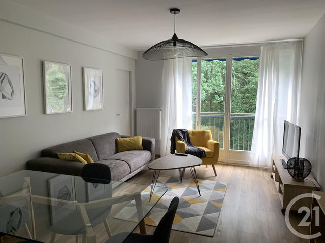 Appartement F5 à louer - 5 pièces - 84.0 m2 - TOURS - 37 - CENTRE - Century 21 Agence Grand Sud Appartement F5 à louer - 5 pièces - 84.0 m2 - TOURS - 37 - CENTRE - Century 21 Agence Grand Sud