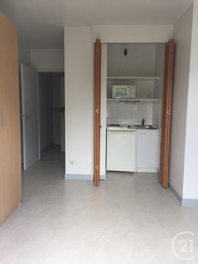 Appartement F1 à louer - 1 pièce - 23.9 m2 - JOUE LES TOURS - 37 - CENTRE - Century 21 Agence Grand Sud Appartement F1 à louer - 1 pièce - 23.9 m2 - JOUE LES TOURS - 37 - CENTRE - Century 21 Agence Grand Sud
