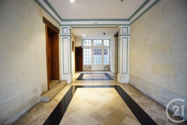 Afficher la photo en grand Appartement F4 à vendre - 4 pièces - 66.41 m2 - TOURS - 37 - CENTRE - Century 21 Agence Grand Sud
