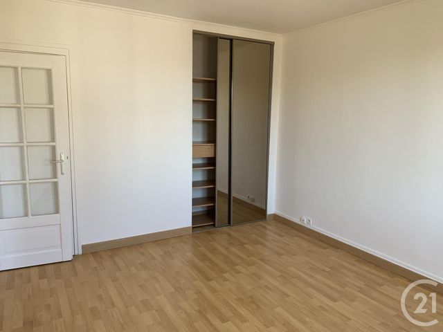 Afficher la photo en grand Appartement F2 à louer - 2 pièces - 47.93 m2 - ST PIERRE DES CORPS - 37 - CENTRE - Century 21 Agence Grand Sud