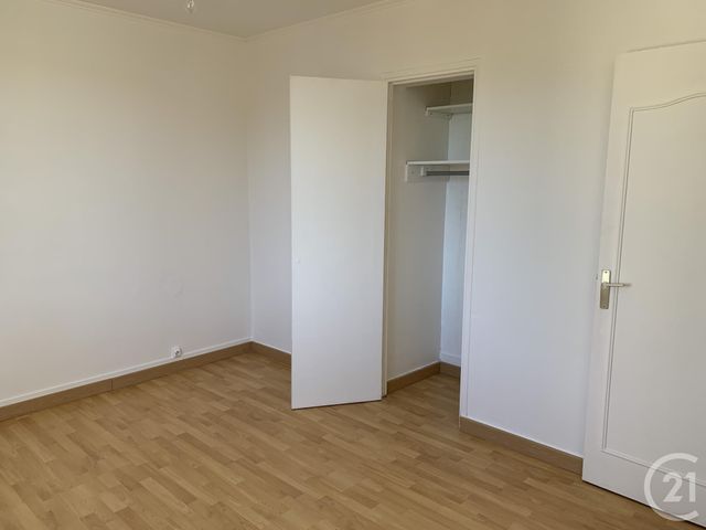 Afficher la photo en grand Appartement F2 à louer - 2 pièces - 47.93 m2 - ST PIERRE DES CORPS - 37 - CENTRE - Century 21 Agence Grand Sud