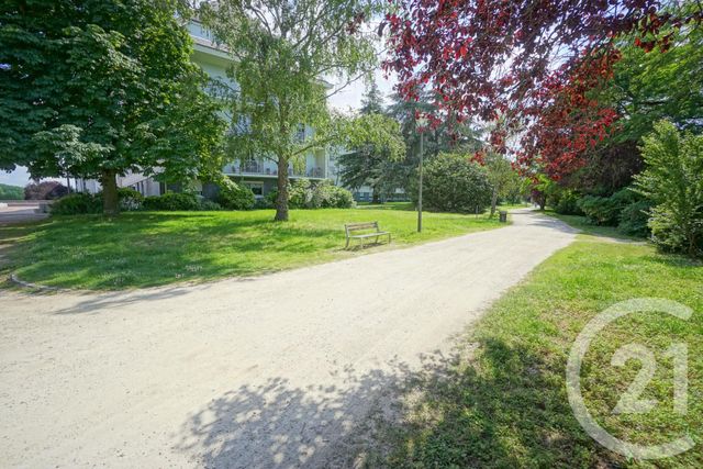 Afficher la photo en grand Appartement F2 à vendre - 2 pièces - 45.0 m2 - TOURS - 37 - CENTRE - Century 21 Agence Grand Sud