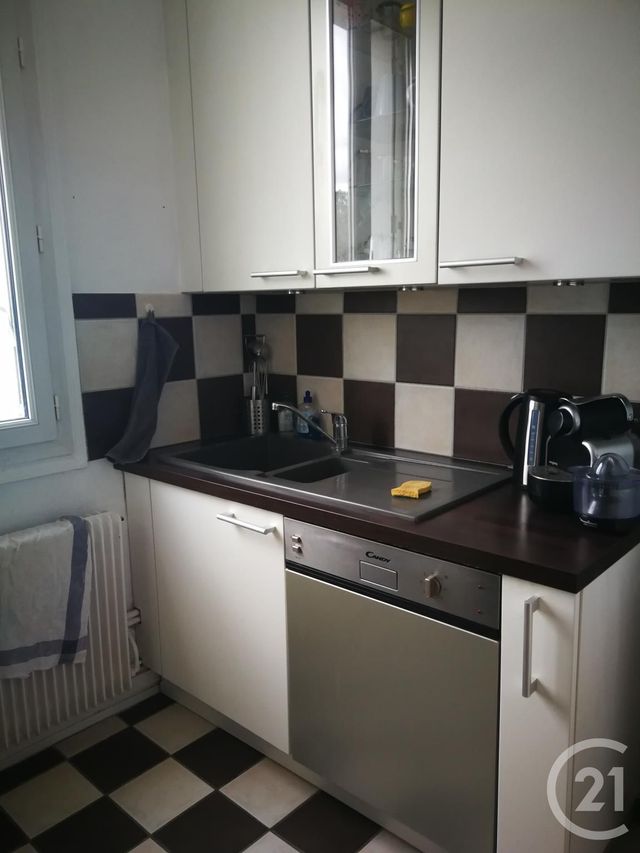 Afficher la photo en grand Appartement F4 à louer - 3 pièces - 79.8 m2 - TOURS - 37 - CENTRE - Century 21 Agence Grand Sud