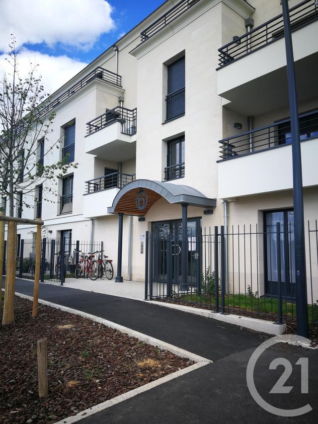 Afficher la photo en grand Appartement F3 à louer - 3 pièces - 67.26 m2 - ST CYR SUR LOIRE - 37 - CENTRE - Century 21 Agence Grand Sud