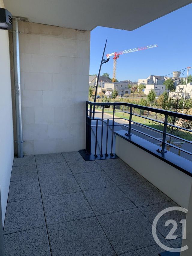 Afficher la photo en grand Appartement F3 à louer - 3 pièces - 67.26 m2 - ST CYR SUR LOIRE - 37 - CENTRE - Century 21 Agence Grand Sud
