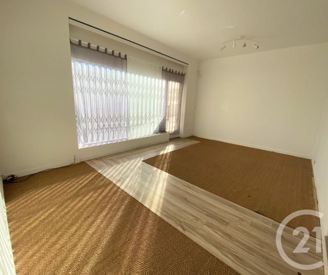 Afficher la photo en grand Appartement F2 à vendre - 2 pièces - 51.35 m2 - TOURS - 37 - CENTRE - Century 21 Agence Grand Sud