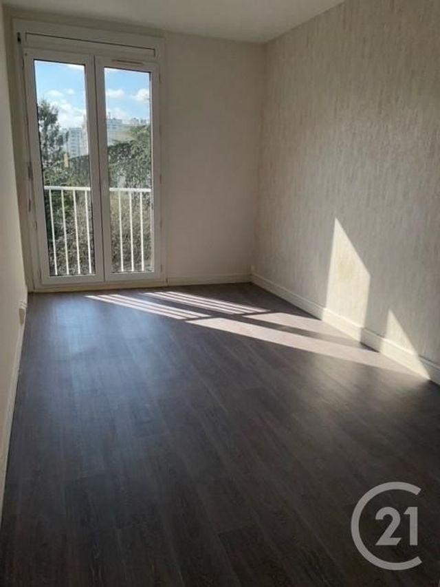 Afficher la photo en grand Appartement F3 à louer - 3 pièces - 56.24 m2 - JOUE LES TOURS - 37 - CENTRE - Century 21 Agence Grand Sud