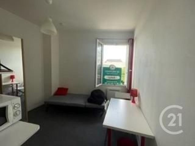 Studio à louer - 1 pièce - 12.59 m2 - TOURS - 37 - CENTRE - Century 21 Agence Grand Sud