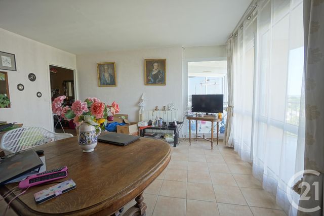 Appartement F4 à vendre - 4 pièces - 82.68 m2 - CHAMBRAY LES TOURS - 37 - CENTRE - Century 21 Agence Grand Sud