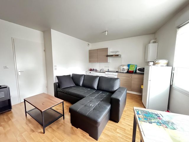 Appartement T2 à vendre - 2 pièces - 40.18 m2 - JOUE LES TOURS - 37 - CENTRE - Century 21 Agence Grand Sud