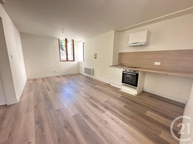 Appartement F2 à louer NAZELLES NEGRON