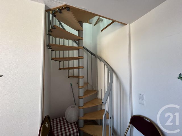 Appartement F2 à louer - 2 pièces - 30.39 m2 - AZAY LE RIDEAU - 37 - CENTRE - Century 21 Agence Grand Sud