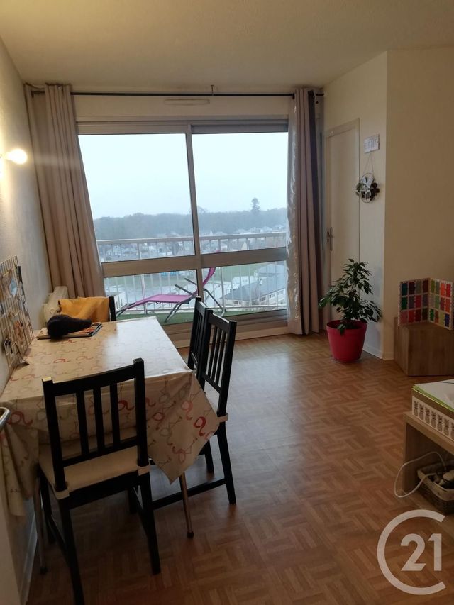 Appartement Studio à louer - 1 pièce - 32.68 m2 - CHAMBRAY LES TOURS - 37 - CENTRE - Century 21 Agence Grand Sud