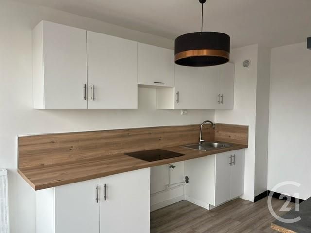 Appartement F3 à louer - 3 pièces - 65.61 m2 - JOUE LES TOURS - 37 - CENTRE - Century 21 Agence Grand Sud