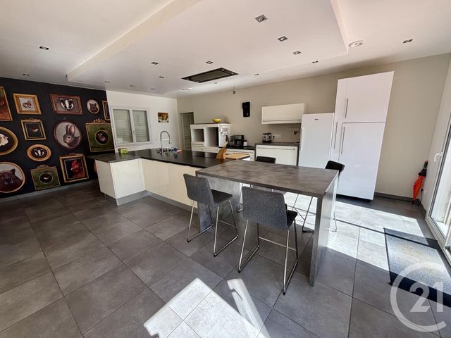 maison à vendre - 9 pièces - 195.0 m2 - ARTANNES SUR INDRE - 37 - CENTRE - Century 21 Agence Grand Sud