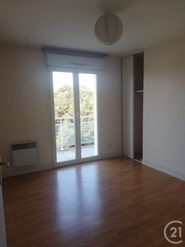 Appartement F3 à louer - 3 pièces - 68.82 m2 - JOUE LES TOURS - 37 - CENTRE - Century 21 Agence Grand Sud