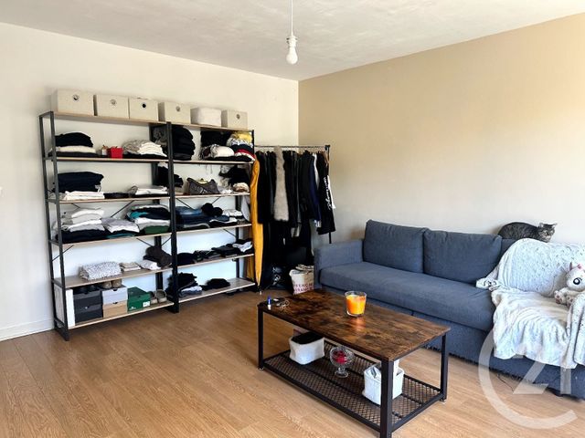 Appartement F1 à louer - 1 pièce - 31.0 m2 - JOUE LES TOURS - 37 - CENTRE - Century 21 Agence Grand Sud