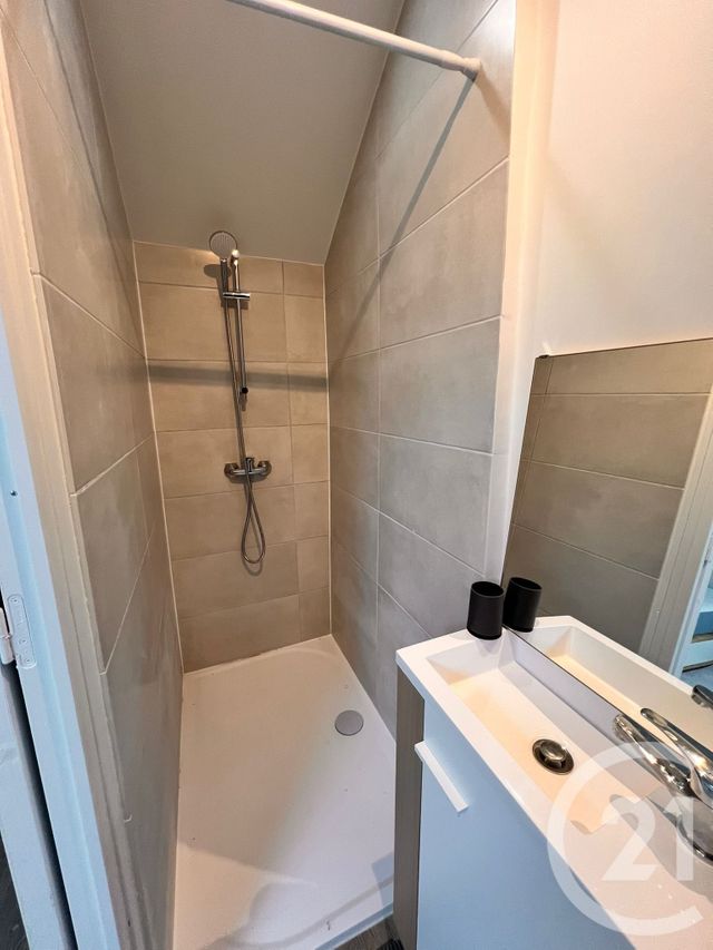 Appartement Duplex à louer - 2 pièces - 43.5 m2 - CHAMBRAY LES TOURS - 37 - CENTRE - Century 21 Agence Grand Sud