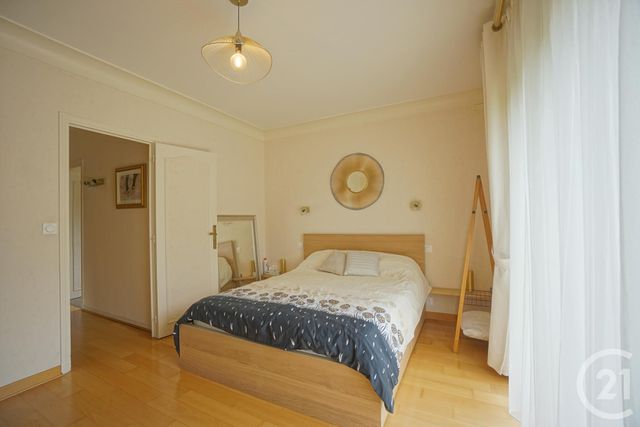 maison à louer - 8 pièces - 208.57 m2 - CHAMBRAY LES TOURS - 37 - CENTRE - Century 21 Agence Grand Sud