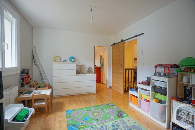 maison à louer - 8 pièces - 208.57 m2 - CHAMBRAY LES TOURS - 37 - CENTRE - Century 21 Agence Grand Sud