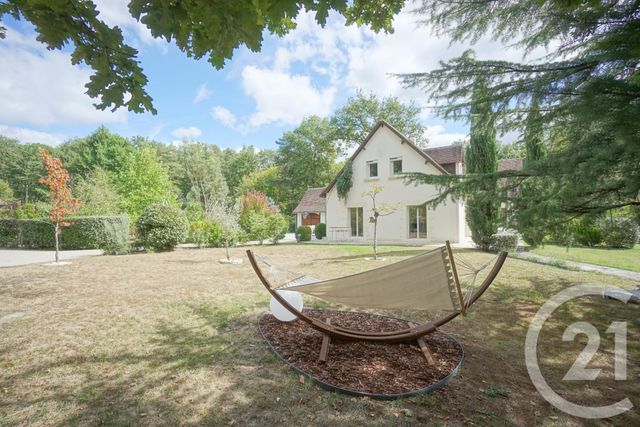 maison à louer - 8 pièces - 208.57 m2 - CHAMBRAY LES TOURS - 37 - CENTRE - Century 21 Agence Grand Sud