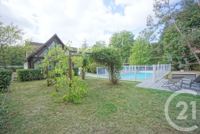 maison à louer - 8 pièces - 208.57 m2 - CHAMBRAY LES TOURS - 37 - CENTRE - Century 21 Agence Grand Sud