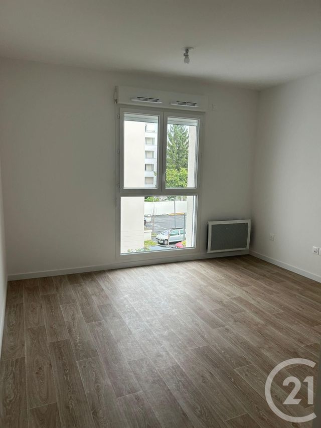 Appartement F1 à vendre - 1 pièce - 23.35 m2 - JOUE LES TOURS - 37 - CENTRE - Century 21 Agence Grand Sud