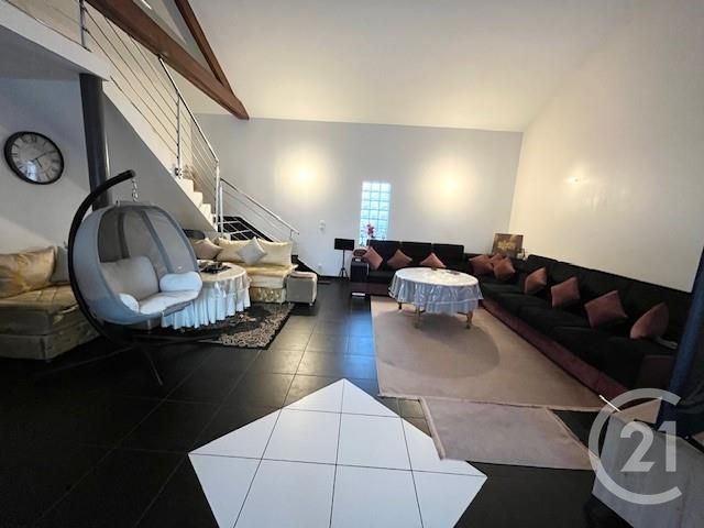 maison à louer - 4 pièces - 164.0 m2 - MONTBAZON - 37 - CENTRE - Century 21 Agence Grand Sud