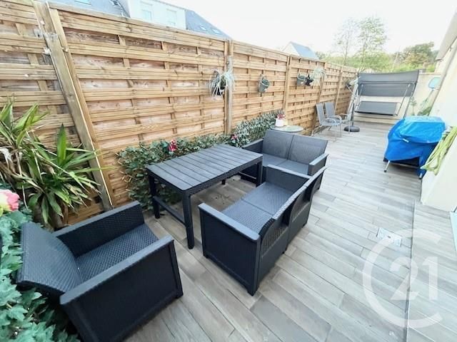 maison à louer - 4 pièces - 164.0 m2 - MONTBAZON - 37 - CENTRE - Century 21 Agence Grand Sud