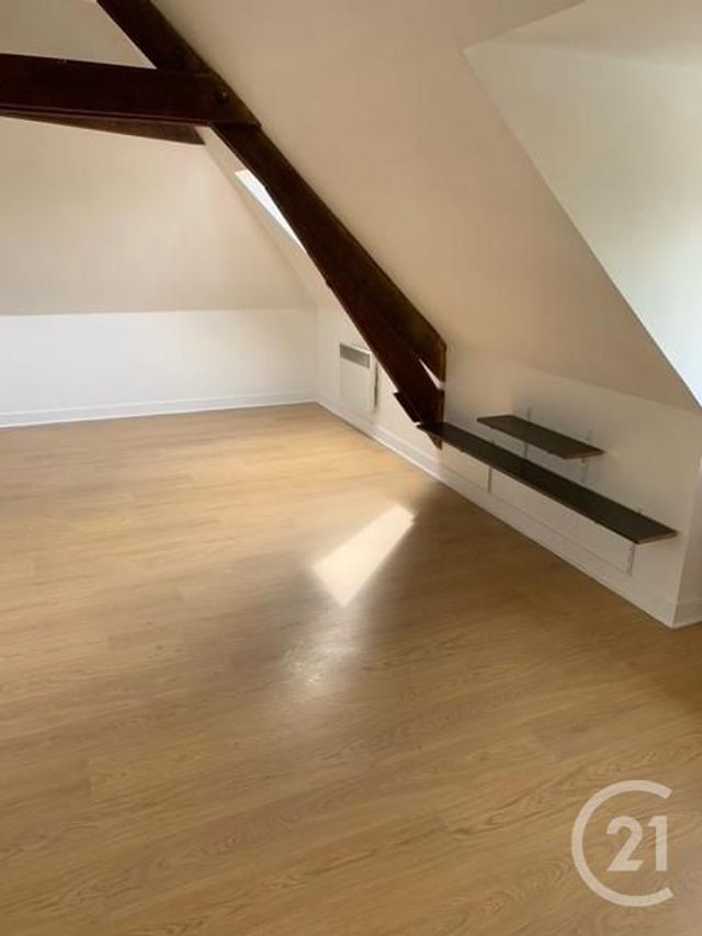 Appartement F2 à louer MONTBAZON
