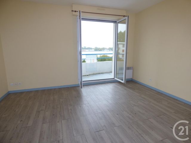 Appartement F1 à louer JOUE LES TOURS