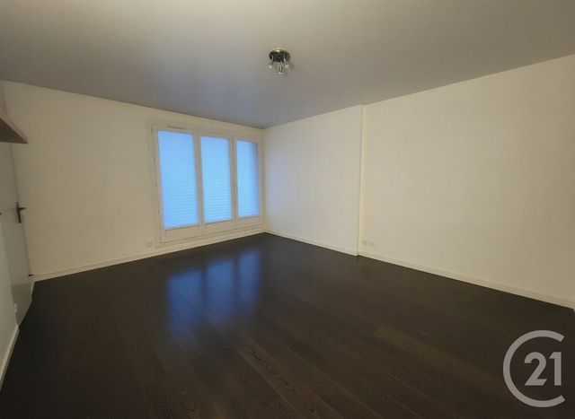 Appartement F1 à louer JOUE LES TOURS