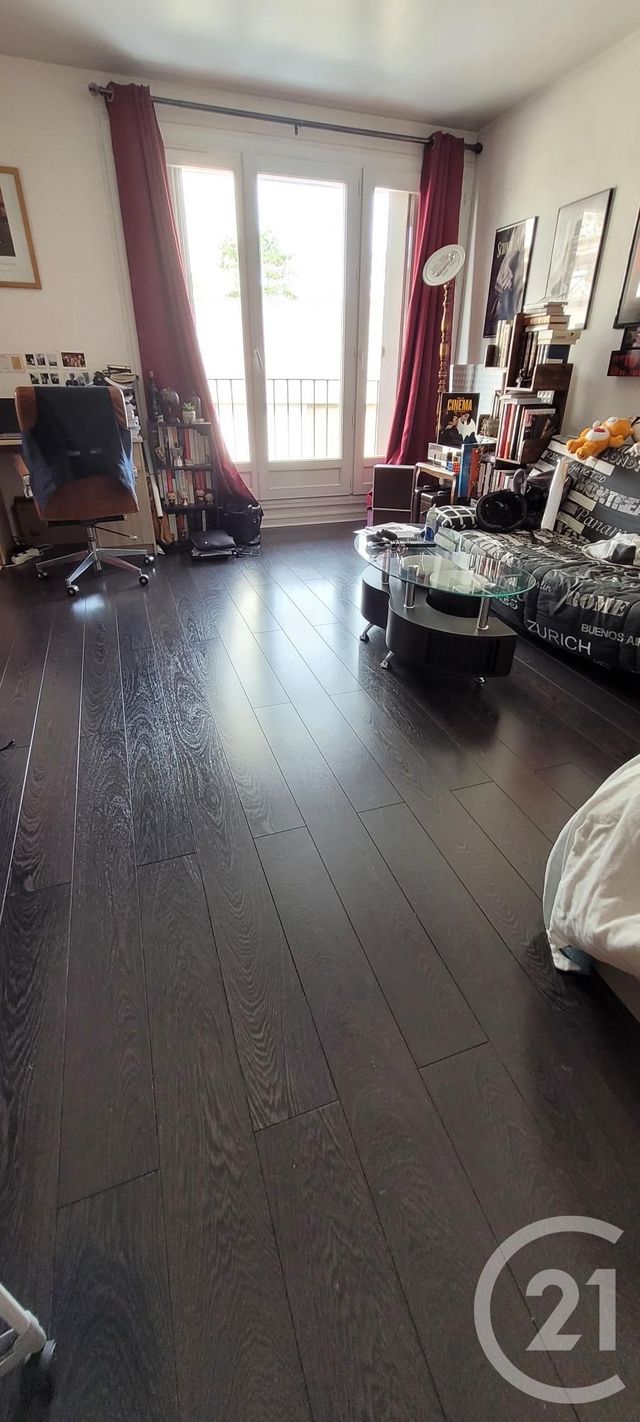 Appartement F1 à louer - 1 pièce - 33.0 m2 - JOUE LES TOURS - 37 - CENTRE - Century 21 Agence Grand Sud