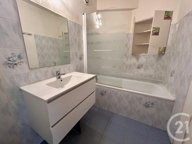 Appartement Studio à vendre - 1 pièce - 31.4 m2 - CHAMBRAY LES TOURS - 37 - CENTRE - Century 21 Agence Grand Sud