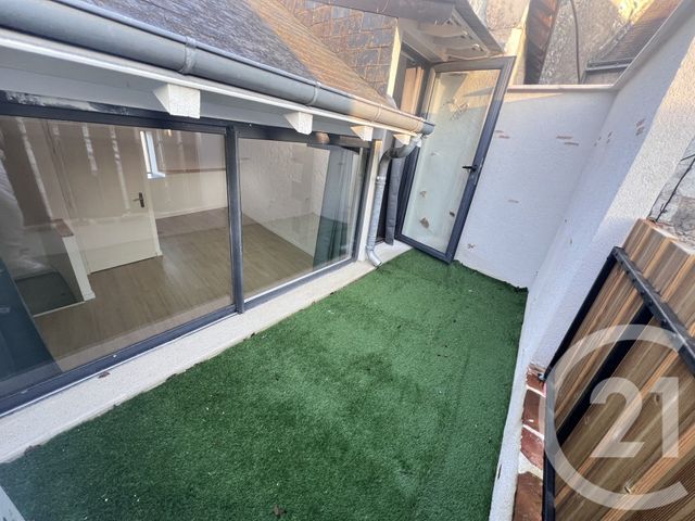 Appartement F2 à louer - 2 pièces - 49.06 m2 - MONTBAZON - 37 - CENTRE - Century 21 Agence Grand Sud