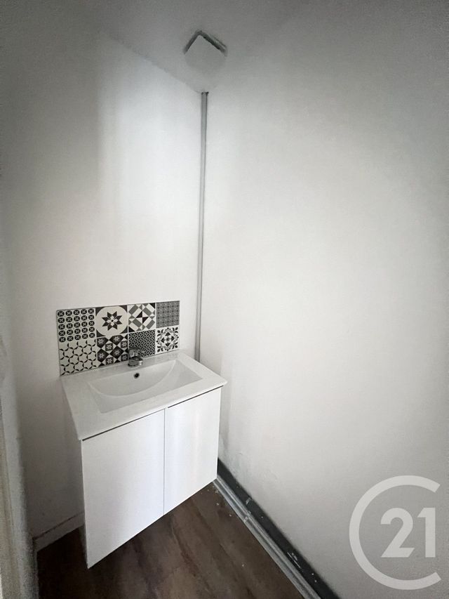 Appartement F2 à louer - 2 pièces - 49.06 m2 - MONTBAZON - 37 - CENTRE - Century 21 Agence Grand Sud