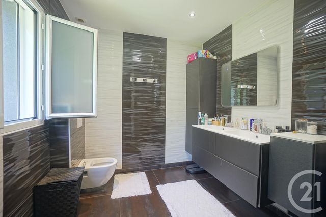 maison à louer - 7 pièces - 220.0 m2 - JOUE LES TOURS - 37 - CENTRE - Century 21 Agence Grand Sud