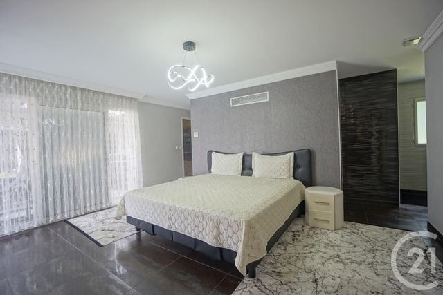 maison à louer - 7 pièces - 220.0 m2 - JOUE LES TOURS - 37 - CENTRE - Century 21 Agence Grand Sud