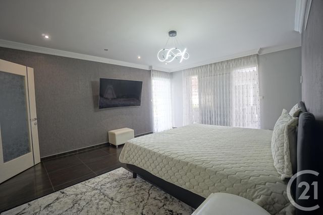 maison à louer - 7 pièces - 220.0 m2 - JOUE LES TOURS - 37 - CENTRE - Century 21 Agence Grand Sud