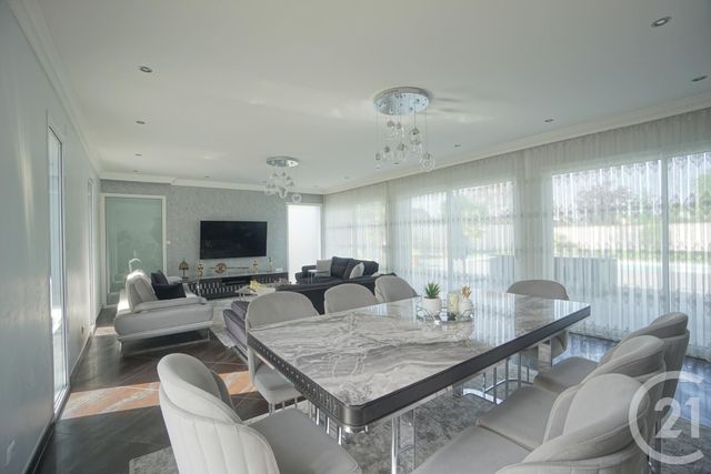 maison à louer - 7 pièces - 220.0 m2 - JOUE LES TOURS - 37 - CENTRE - Century 21 Agence Grand Sud