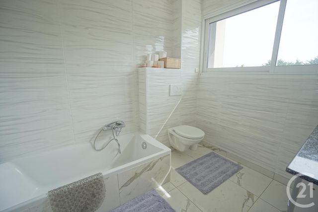 maison à louer - 7 pièces - 220.0 m2 - JOUE LES TOURS - 37 - CENTRE - Century 21 Agence Grand Sud