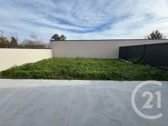 maison à louer - 5 pièces - 133.81 m2 - CHAMBRAY LES TOURS - 37 - CENTRE - Century 21 Agence Grand Sud