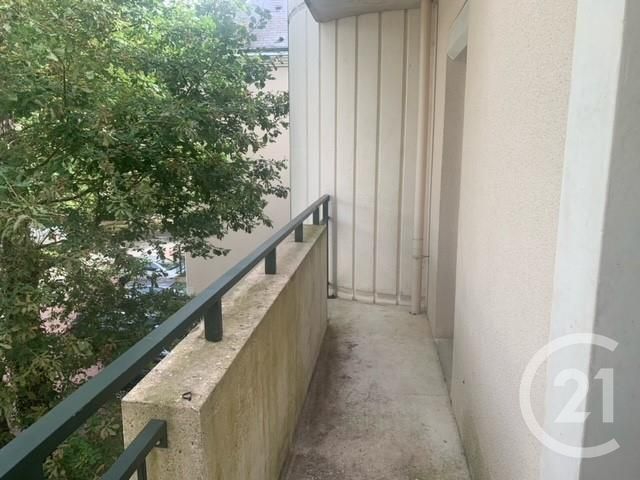 Appartement F4 à louer - 4 pièces - 75.14 m2 - CHAMBRAY LES TOURS - 37 - CENTRE - Century 21 Agence Grand Sud